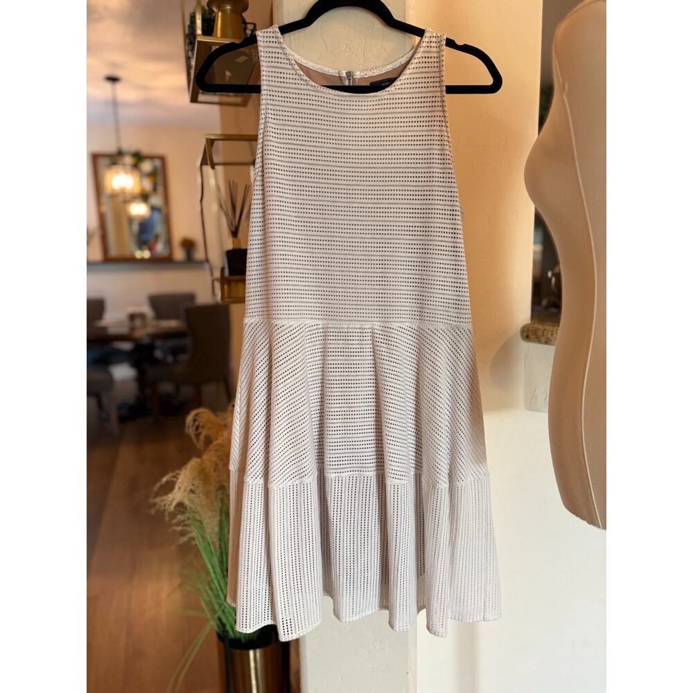 BCBGMAXAZRIA Cassandra Beige Lined Flared Eyelet A-Line Party Dress Large 8-12 - Picture 2 of 5